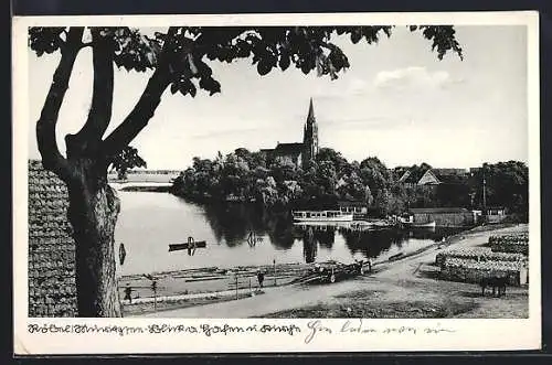 AK Röbel / Müritz, Blick vom Hafen zur Kirche