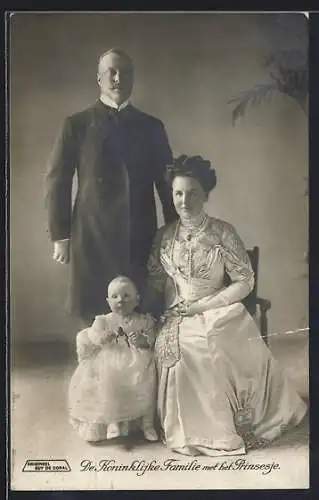 AK H. M. Queen of Holland, Prince Consort and Princess Juliana