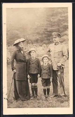 AK Grossherzog Ernst Ludwig von Hessen-Darmstadt mit seiner Familie