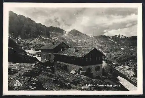 AK Simonyhütte, am Haus auf dem Dachstein