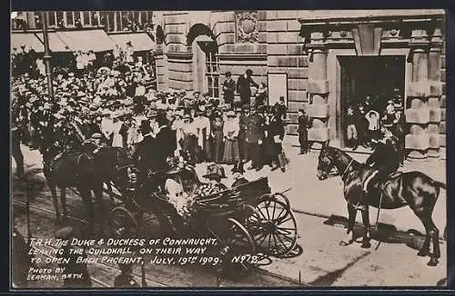 AK Bath, Royal Visit 1909, The Duke and Duchess of Connaught leaving the Guild Hall