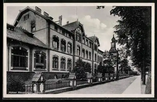 AK Hohen Neuendorf, Strassenpartie an der Schule