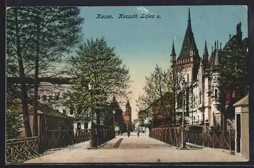 AK Kassa, Kossuth Lajos u., Blick von der Brücke in die Kossuth Lajos Strasse