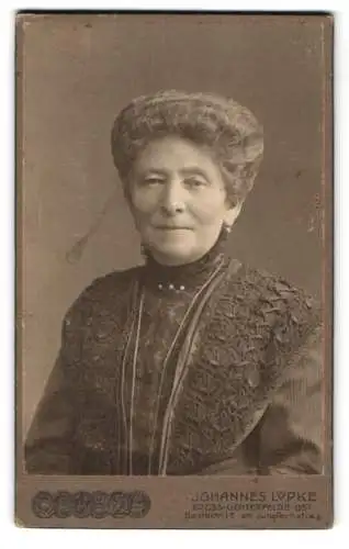 Fotografie Johannes Lüpke, Gross-Lichterfelde, Boothstr. 15, Porträt einer älteren Dame