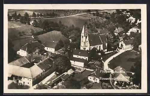 AK Sippachzell /O.-Ö., Strassenpartie mit Strassenpartie, Fliegeraufnahme