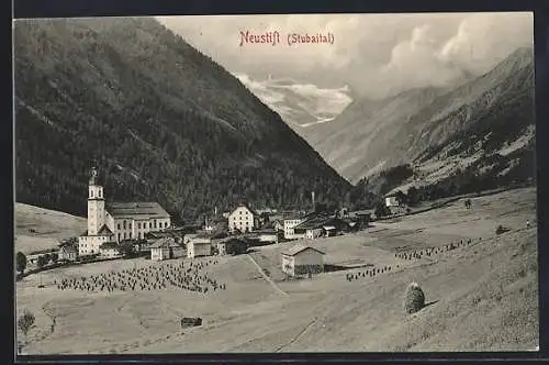 AK Neustift /Stubaital, Panorama mit Kirche