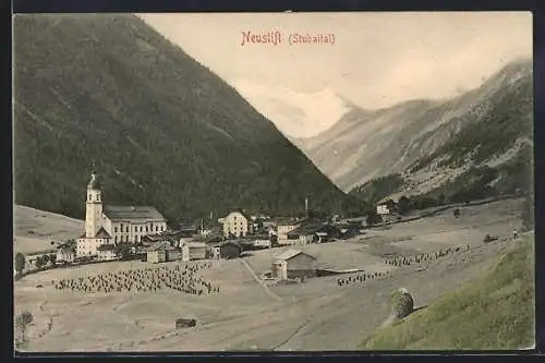 AK Neustift /Stubaital, Panorama mit Kirche