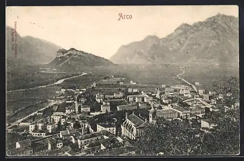 AK Arco, Teilansicht mit Berg-Panorama