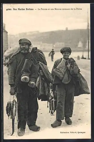 AK Le Patron et son Mousse revenant de la Peche, Vater und Sohn in Tracht der Bretagne