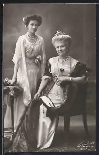 AK Kaiserin Auguste Victoria von Preussen und Prinzessin Viktoria Luise