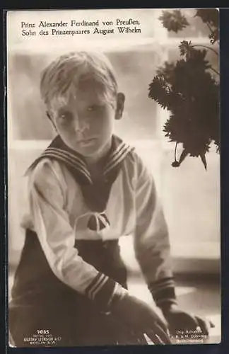 AK Prinz Alexander Ferdinand von Preussen, Sohn des Prinzenpaares August Wilhelm als Kind im Matrosen-Kostüm