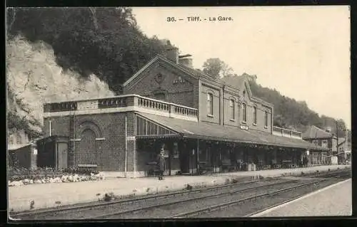 AK Tilff, La Gare, Bahnhof