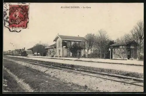 AK Allibaudières, La Gare, Bahnhof
