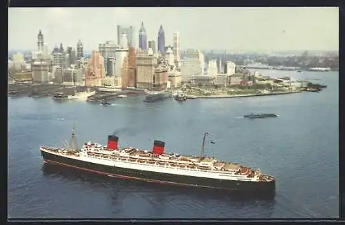 AK New York, NY, Cunard Passagierschiff Queen Elizabeth