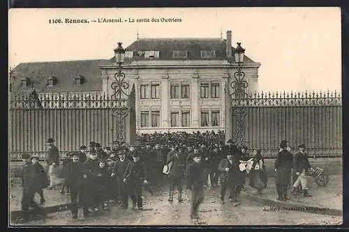 AK Rennes, L`Arsenal, La sortie des Ouvriers
