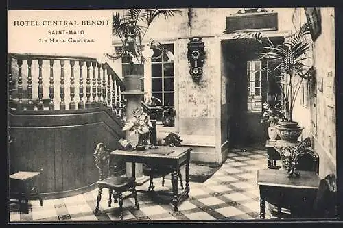 AK Saint-Malo, Hôtel Central Benoit, le Hall Central