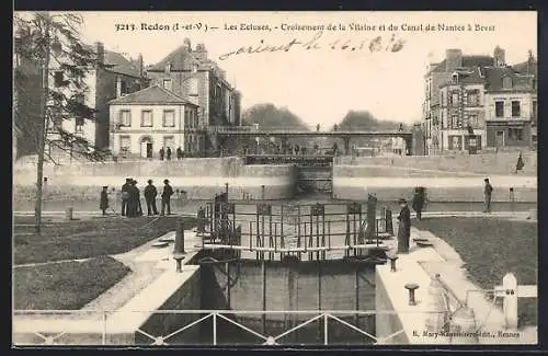 AK Redon /I-et-V., Les Ecluses, Croisement de la Vilaine et du Canal de Nantes à Brest