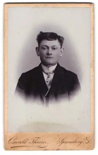 Fotografie Oswald Thiem, Spremberg, Porträt eines Jugendlichen