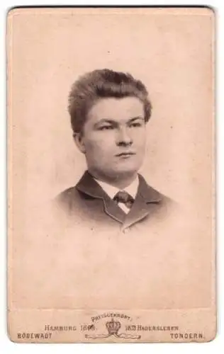 Fotografie Bödewadt, Hamburg, Porträt eines jungen Mannes
