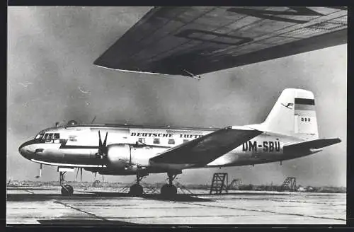 Fotografie Flugzeug Iljuschin Il-14, Passagierflugzeug Deutsche Lufthansa DM-SBU