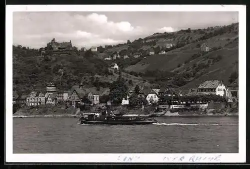 AK Linzhausen am Rhein, Blick auf die Burg Ockenfels vom Rhein aus mit Dampfer