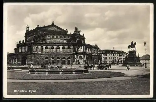 AK Dresden, Blick zur Oper