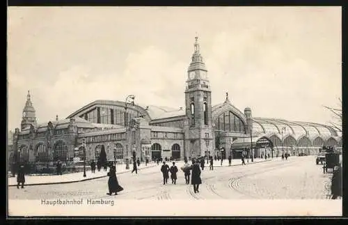 AK Hamburg-St.Georg, Hauptbahnhof mit Fussgängern und Autos