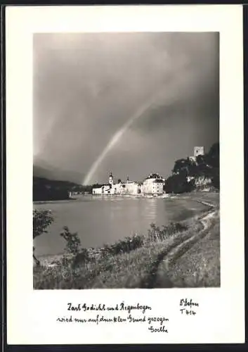 Foto-AK Adalbert Defner: Regenbogen über einem Ort