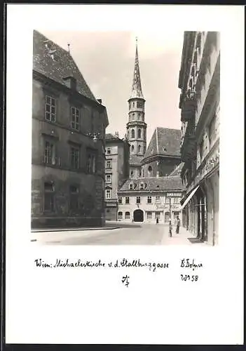 Foto-AK Adalbert Defner: Wien, Michaelerkirchev. d. Stallburggasse