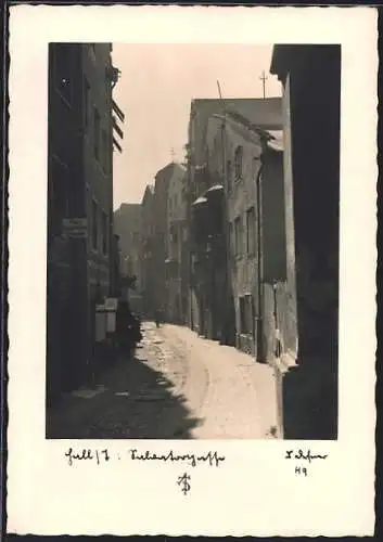 Foto-AK Adalbert Defner: Hall /T., Schneider Anton Kuppelwiesen mit Strassenpartie