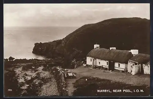 AK Niarbyl near Peel, Blick auf Häuser in Küstennähe