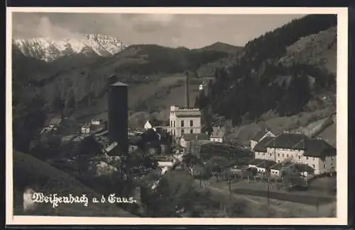 AK Weissenbach an der Enns, Teilansicht mit Fabrik und Bergen
