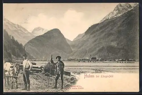 AK Längenfeld /Tirol, Huben, Wanderer und Bauer mit Ochsenkarren