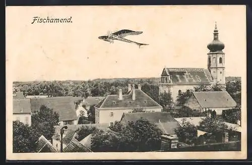 AK Fischamend, Blick auf die Kirche im Ort, ein Flugzeug darüber