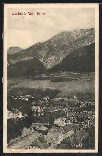 AK Landeck in Tirol, Teilansicht gegen die Berge
