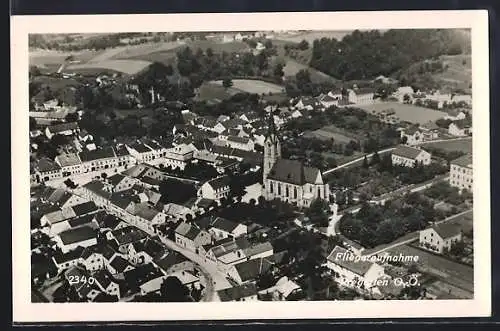 AK Prägarten, Ortsansicht mit Kirche vom Flugzeug aus