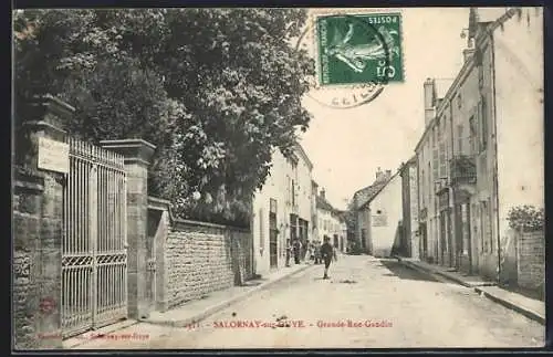 AK Salornay-sur-Guye, Grande Rue Gandin