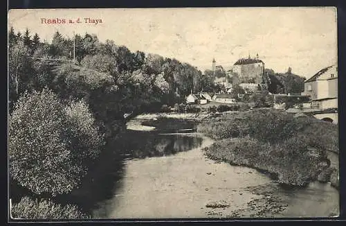 AK Raabs a. d. Thaya, Uferpartie mit Schloss