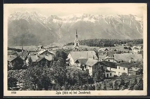 AK Igls bei Innsbruck, Ortsansicht mit Kirche und Bergpanorama