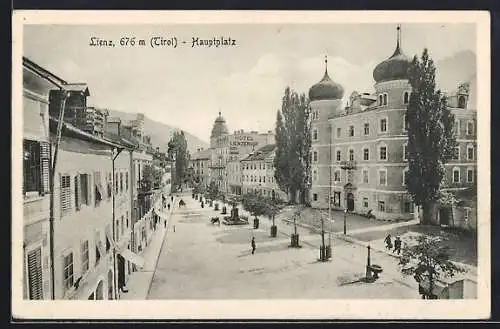 AK Lienz i. Tirol, Hauptplatz mit Hotel Lienzerhof