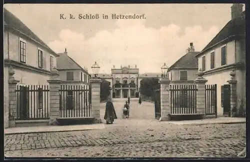 AK Wien-Hetzendorf, K. k. Schloss mit Strassenpartie