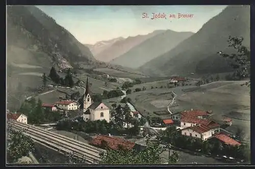 AK St. Jodok am Brenner, Strassenpartie mit Kirche