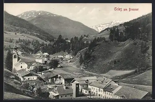 AK Gries am Brenner, Ortsansicht aus der Vogelschau mit Bergblick
