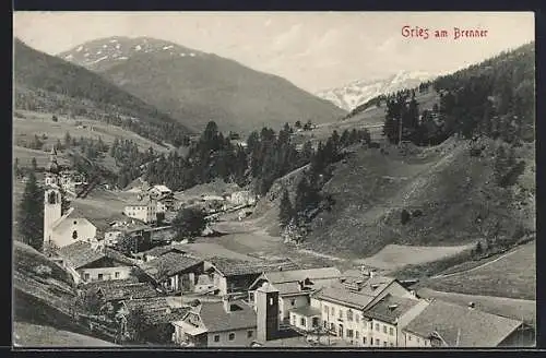 AK Gries am Brenner, Ortsansicht aus der Vogelschau mit Bergblick
