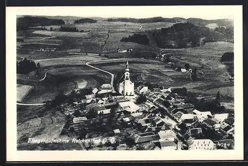 AK Reichenthal /O.-Ö., Teilansicht mit Kirche und Strassenpartie