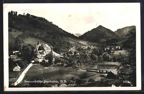AK Frankenfels /N. D., Ortsansicht mit Bergpanorama