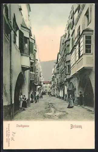 AK Brixen, Strasse Stadtgasse mit Anwohnern