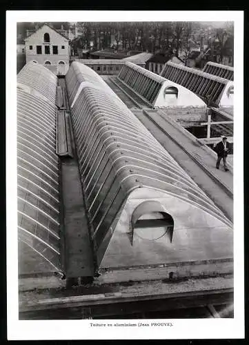 Fotografie Ansicht Tours, Dach der Druckerei Mame gestaltet vom Architekt Jean Prouvé