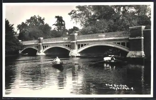AK Weybridge, The Bridge with Rowboats