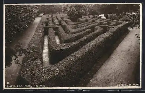 AK Hampton, Court Palace, The Maze